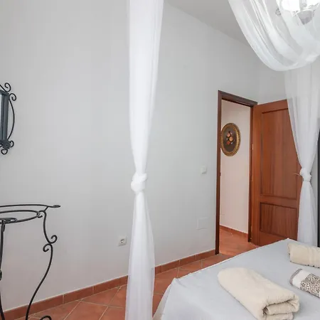 Holiday home Montemayor *