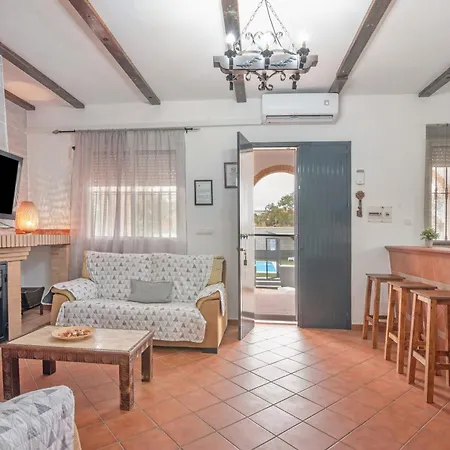 Holiday home Montemayor
